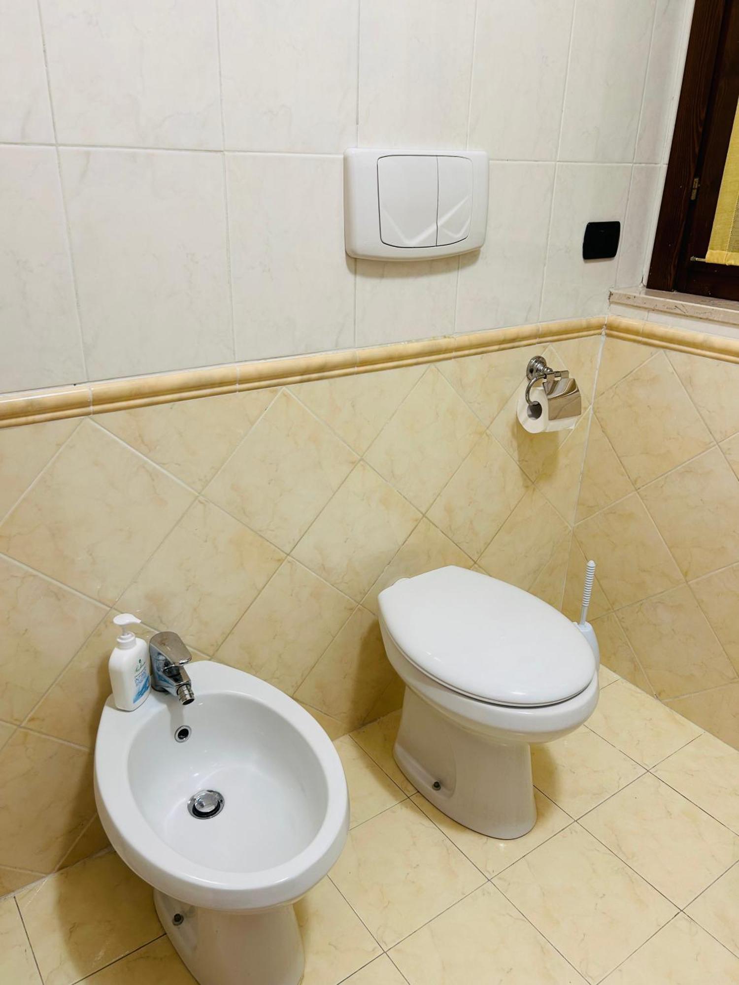 The House Room Aeroporto Fiumicino Extérieur photo