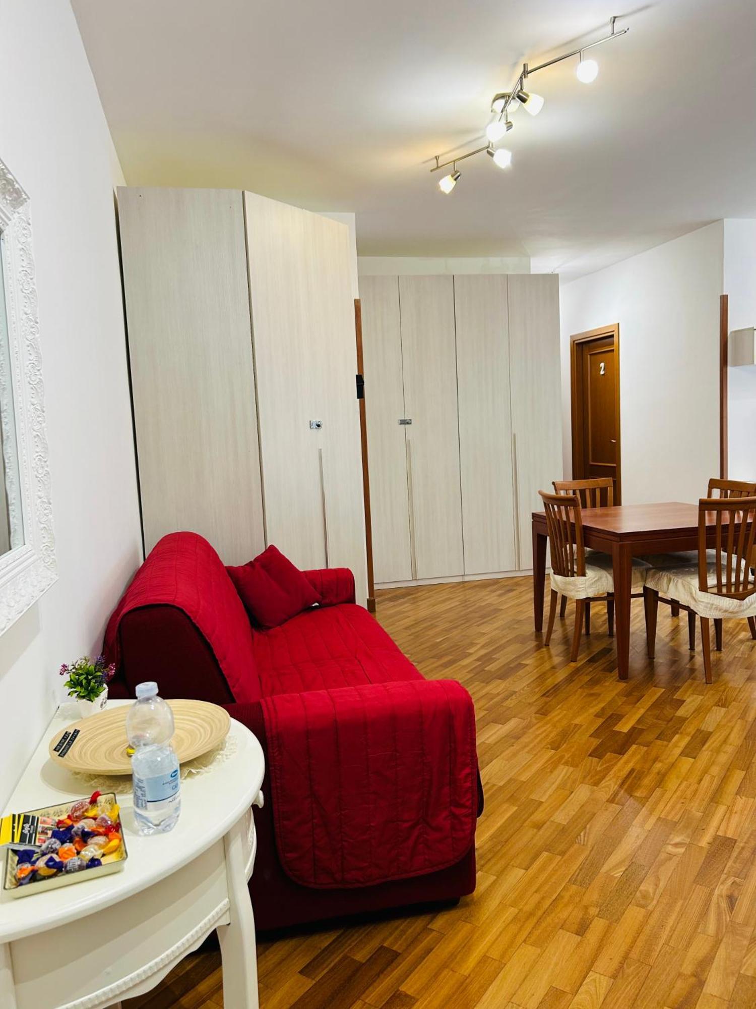 The House Room Aeroporto Fiumicino Extérieur photo