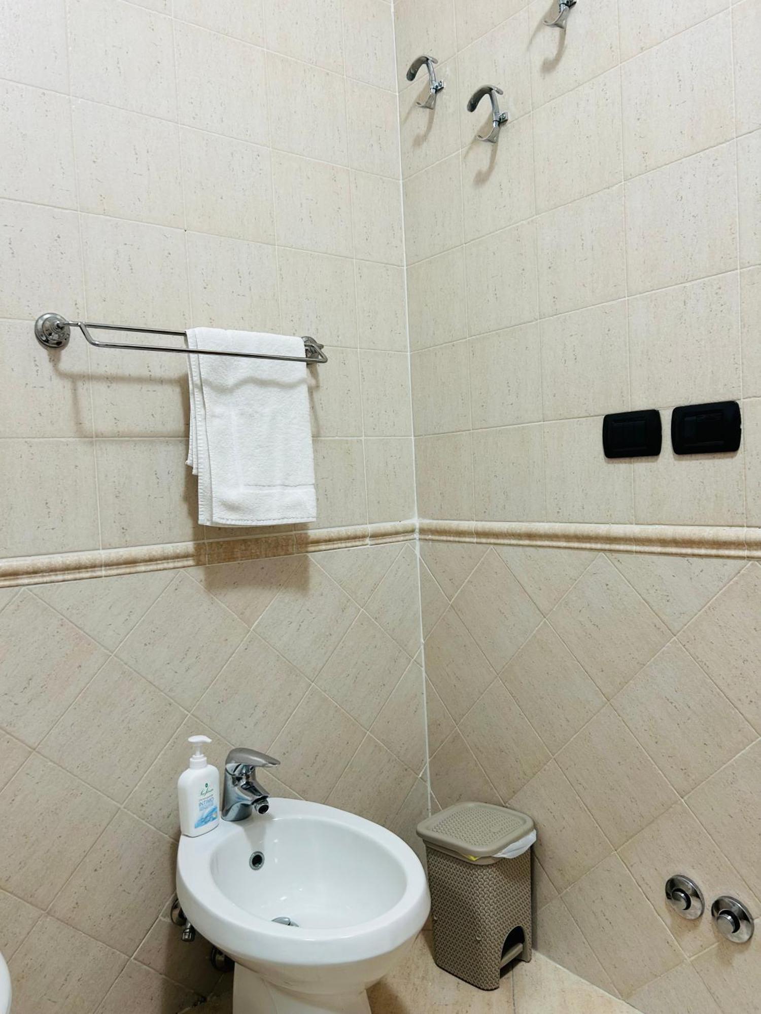 The House Room Aeroporto Fiumicino Extérieur photo